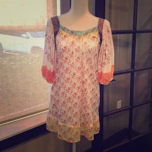 Language Women’s Tunic